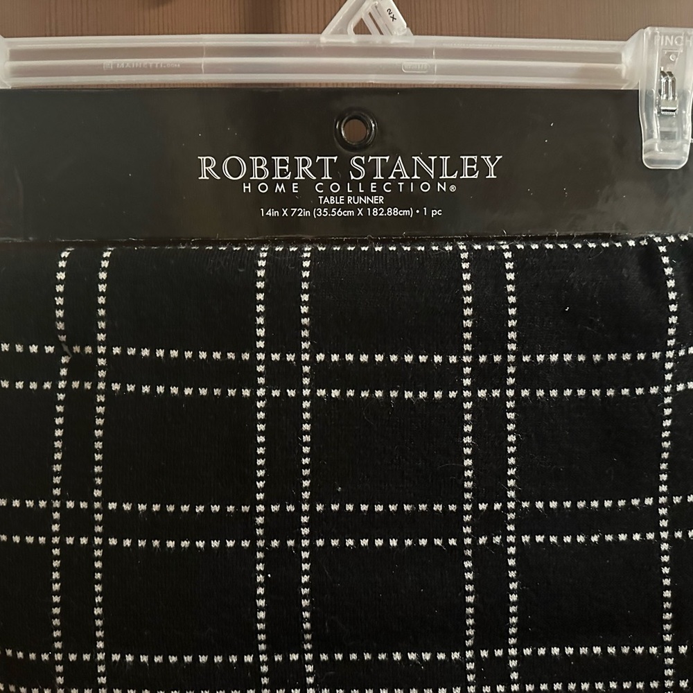 Robert Stanley Black and White Table Runner